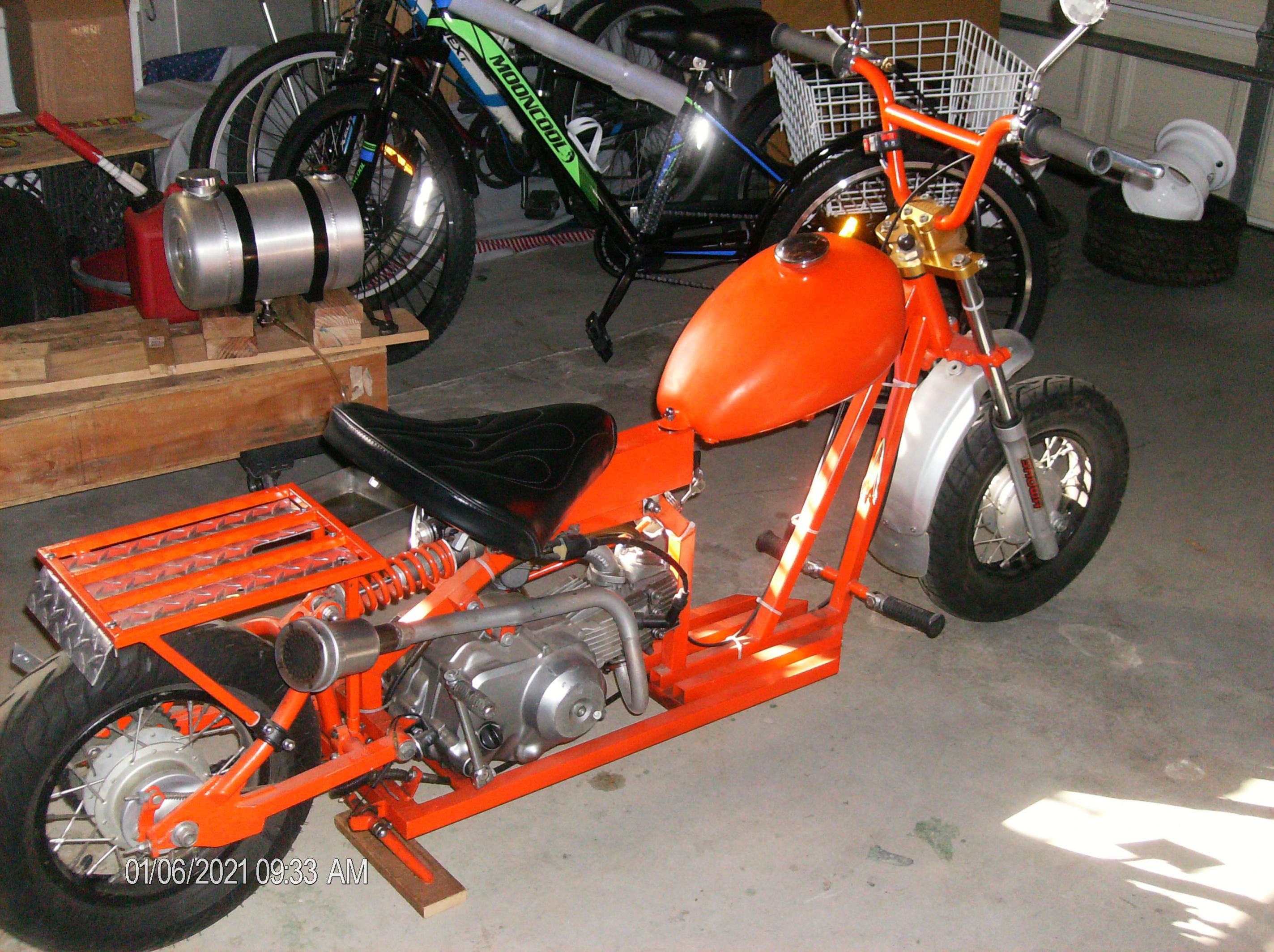 Name:  1-gScooter Peanut Tank.jpg
Views: 184
Size:  767.8 KB